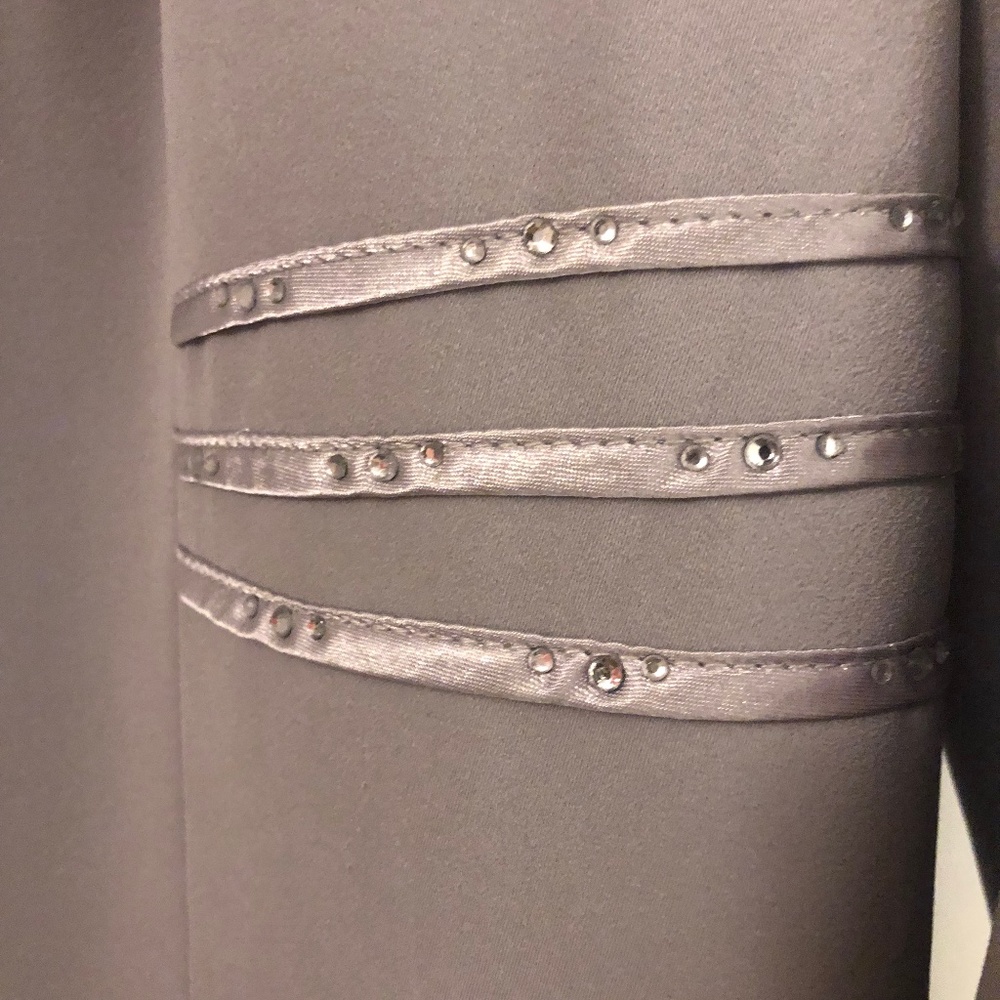 Women’s Francesca Bellini Suit - Picture 7 of 9